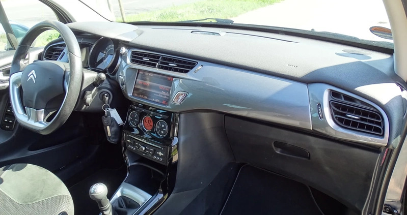 Citroen C3 cena 23900 przebieg: 118265, rok produkcji 2011 z Częstochowa małe 232